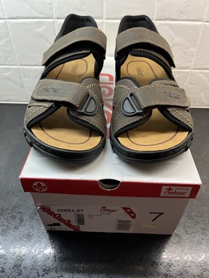 SANDALIAS RIEKER HOOK & LOOP CUERO TALLA 41/7. NUEVO EN CAJA. PVP £67,00. Foto 1 de 4