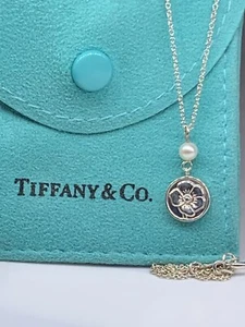 Tiffany & Co Silver Nature Rose Flower Pearl Pendant Necklace 16" - Picture 1 of 7