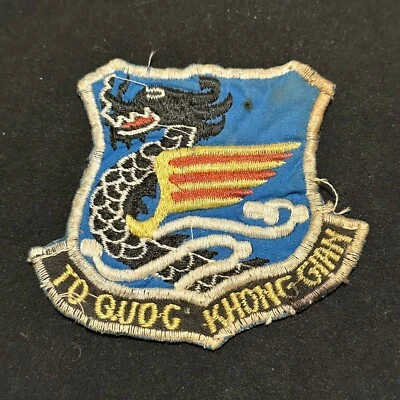 Vietnam War Original ARVN Air Force To Quoc Khong Gian Patch Theatre Made - Image 1 of 2