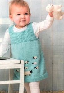 VESTIDO DE PINÁFAGA SIN MANGAS PARA BEBÉ MOTIVOS OVEJAS DK PATRÓN DE TEJIDO 0-24 MESES - Imagen 1 de 2
