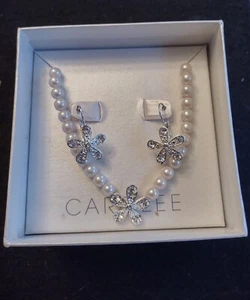 Beautiful Ladylike Pearl and Crystal Necklace and Earrings Set Carolee Jewelry - Picture 1 of 3