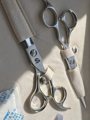 KAMISORI SWORD 2.0 SHEARS MASTER SET WITH CASE $1250 BRAND NEW - Image 1 of 4