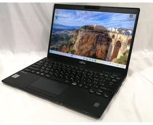 Fujitsu LIFEBOOK U9310/E FMVU32021 Core i5 10310U 256GB/8GB 1.7Ghz 13.2" Tested - Picture 1 of 7