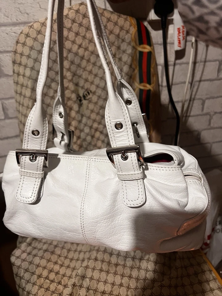 Tommy&Kate Genuine Leather Hand Bag Small, Slightly Discoloured Excellent Condit - Image 1 of 4