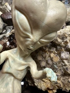 Vintage Xemu Xeno Preserved Alien Lava Toy Figure Embryo UFO Rare - Bild 1 von 8