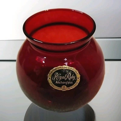 Vintage Anchor Hocking Lancaster Ohio Royal Ruby Anchorglass Round Vase 4" - Image 1 of 4