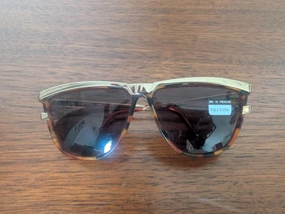 Auténticas gafas de sol Christian Valentino marrón con herrajes dorados Foto 1 de 4