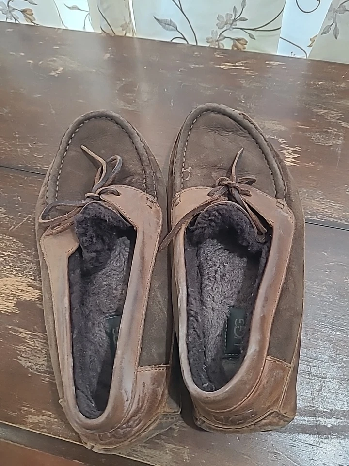 Zapatillas de piel de oveja UGG 12,5 pulgadas marrón gamuza mocasines zapatos Foto 1 de 4