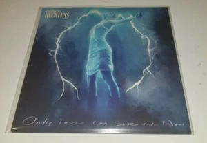 Only Love Can Save Me Now by THE PRETTY RECKLESS Exclusive Yellow 7" Vinyl 1000 - Picture 1 of 3