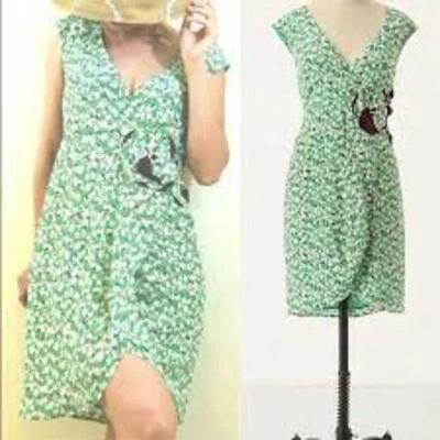 Vestido Moulinette Soeurs verde seda tulipán acento floral Anthropologie manga gorra Foto 1 de 4