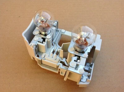 VW JETTA SYNCRO VENTO REAR LIGHT LAMP BULB HOLDER SOCKET LEFT 2015-ON 6003TB0031 - Image 1 of 2