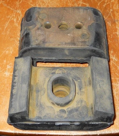 NOS 1963-87 GM Truck 6 Cylinder Rear Upper Mount 3789949  - Image 1 of 1