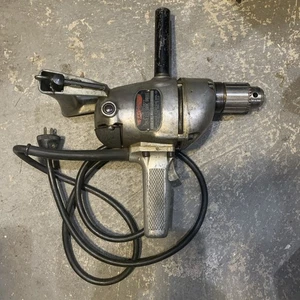 Taladro vintage Black & Decker 3/8” 115 V 4,8 A con cable resistente 525 RPM tipo TN - Imagen 1 de 6