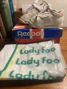 Vintage Reebok Princess Jr Pink & Infant Baby Toddler Shoes Sneakers Size 2 - Picture 1 of 5