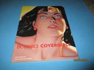 Neu DC Comics Cover Mädchen Softcover 2012 Erstausgabe KOSTENLOSER VERSAND MEDIENVERSAND - Bild 1 von 9