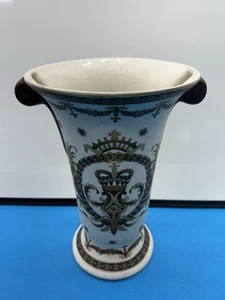 PORCELAIN VASE With WHITE CRACKLE GLAZE - Picture 1 of 13
