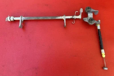 2006 2007 Yamaha Yzf R6 OEM Rear Passenger Seat Latch Lock Assembly Mechanism - Image 1 of 4