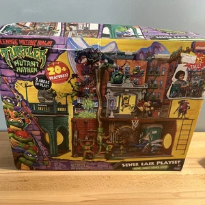 Teenage Mutant Ninja Turtles Mutant Mayhem Guarida de alcantarillado Juego Caja dañada - Imagen 1 de 8