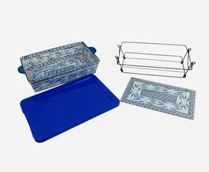 Temptations Tara Ovenware Old World Blue Casserole Dish, Lid & Carrier 2.5 Qt - Picture 1 of 24