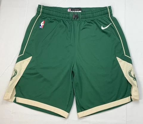 Milwaukee Bucks Shorts Authentic Team Issue Game Worn Donte DiVincenzo Nike NBA Cover