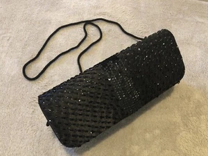 NUEVO Bolso sin asas La Regale negro con cuentas lentejuelas correa de bolsillo interior La Regale  - Imagen 1 de 9