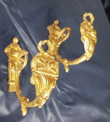Paire d'embrasse couleur doré ancien numéroté pour rideaux , patères, crochets - Photo 1/4
