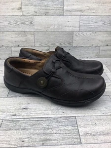 Clarks Unstructured Unmaple Womens Sz 6.5M Brown Leather Slip-on Comfort Loafers - Picture 1 of 8