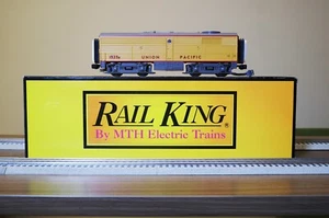 MTH Rail King 30-20508-3 B Union Pacific O Gauge FA-2 B Unit (Non-Powered) XLNT - Picture 1 of 10