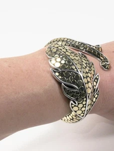 JOHN HARDY AYU LEAF 18K YELLOW GOLD DOT AND 925 STERLING HINGED BANGLE BRACELET - Picture 1 of 9
