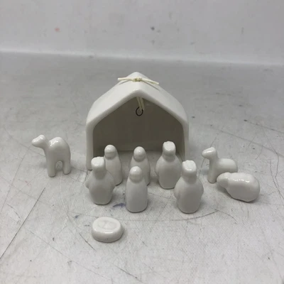 East of India Miniature Nativity Two's Company 11 Pieces Miniature Nativity Set - Image 1 of 4