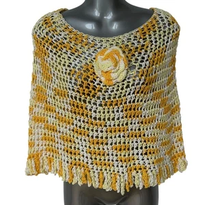 Poncho Vintage Amarillo Blanco Hecho a Mano Crochet Tejido a Mano Suéter Para Mujer Talla Única - Imagen 1 de 9