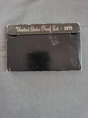 1979 Clad Proof Set Type 1 U.S. Mint Government Packaging OGP - Image 1 of 4
