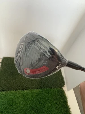 NEW Acer XDS 7 Wood 22 Degree RH Fairway Ventus Blue Stiff Flex - Image 1 of 4