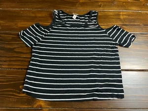 Mossimo Shirt, Women's Plus Size XXL, Black, White, Striped, Cold Shoulder, Crop - Picture 1 of 10