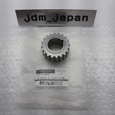 Nissan 13021-0W000 Frontier Xterra QUEST TERRANO Sprocket-Crankshaft Genuine - Image 1 of 4