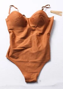 SKIMS Women's Underwired Contouring Thong Bodysuit DM3 Bronze Medium NWT - Picture 1 of 5