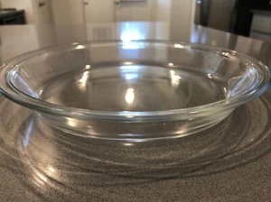 PYREX 209 Clear Glass Pie Pan Plate Dish 23 cm Vintage Bakeware NY USA - Picture 1 of 8