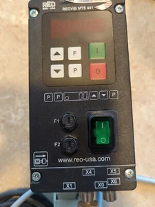REO REOVIB MTS 441 VARIABLE FREQUENCY CONTROL 110/240V 50/60HZ OUT 0-100/210V 6A - Picture 1 of 5