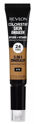 Corrector Revlon ColorStay Skin Awaken 5 en 1 + cafeína, 076 caramelo - 0,27 oz Foto 1 de 4
