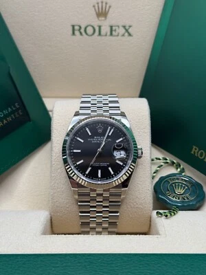 Rolex Datejust 36 NUEVO 2025 esfera negra índice acero inoxidable bisel estriado Jubilee Foto 1 de 4