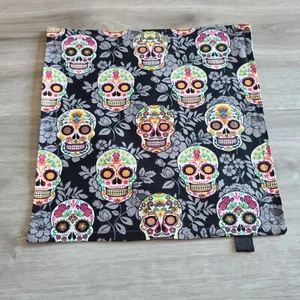 "BLACK TAG HANKS" by Boneshaker - EDC Hankies, Sugar Skulls on Gray - Bild 1 von 5