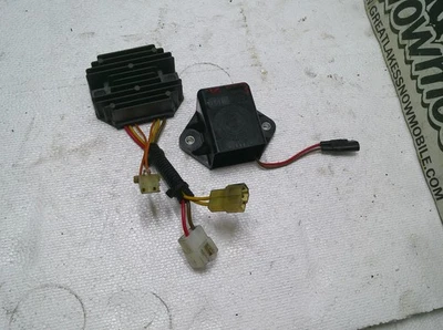 Polaris Pro R 600 800 2012 Switchback ES moto de nieve regulador de voltaje rectificador Foto 1 de 3