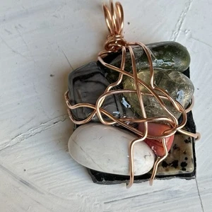 Bio Stein Cluster Anhänger, Handarbeit, Edelsteine drahtumwickelt, OOAK 4300 G - Bild 1 von 9