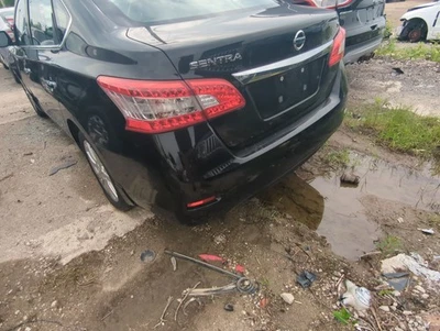 2013-2015 Nissan Sentra Rear Bumper Assembly Oem BU8PL Foto 1 de 3