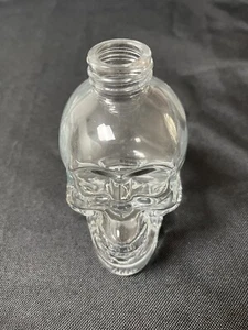 Glass Skull Decanter Bottle New No Screw On Lids Caps 9cm x 8cm x 11cm - Picture 1 of 7