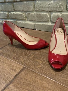 VC Signature Red High Heels 4” Peep Toe Vero Cuoio Leather 9M - Picture 1 of 12