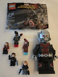 Lego Minifigures Marvel Superheroes Includes 76051 Giant-Man - Picture 1 of 3