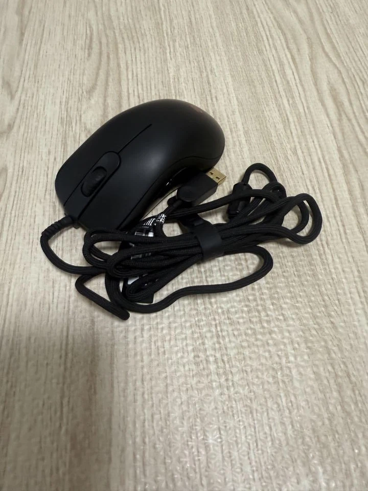 BenQ ZOWIE FK1+-C Wired Gaming Mouse XL size Used - Image 1 of 1