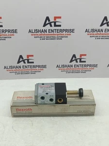 Rexroth 5772565302 Pneumatic Directional Valve - Picture 1 of 11