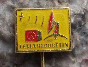 Tesla Hloubetin Satellite Dish Czech Radio Communications Advertising Pin Badge  - Picture 1 of 10